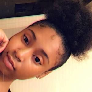 Meet your Posher, Cameron